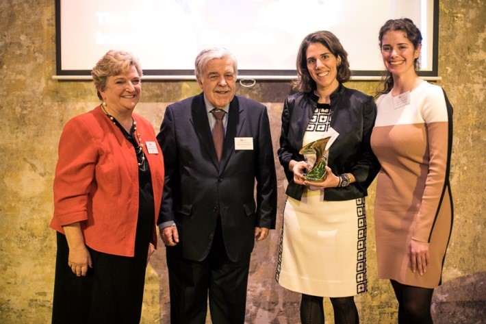 Image: IIE’s Cheryl Francisconi and Greek Ambassador Dimitrios Letsios with Sarah Needham and Eva Polyzogopoulou